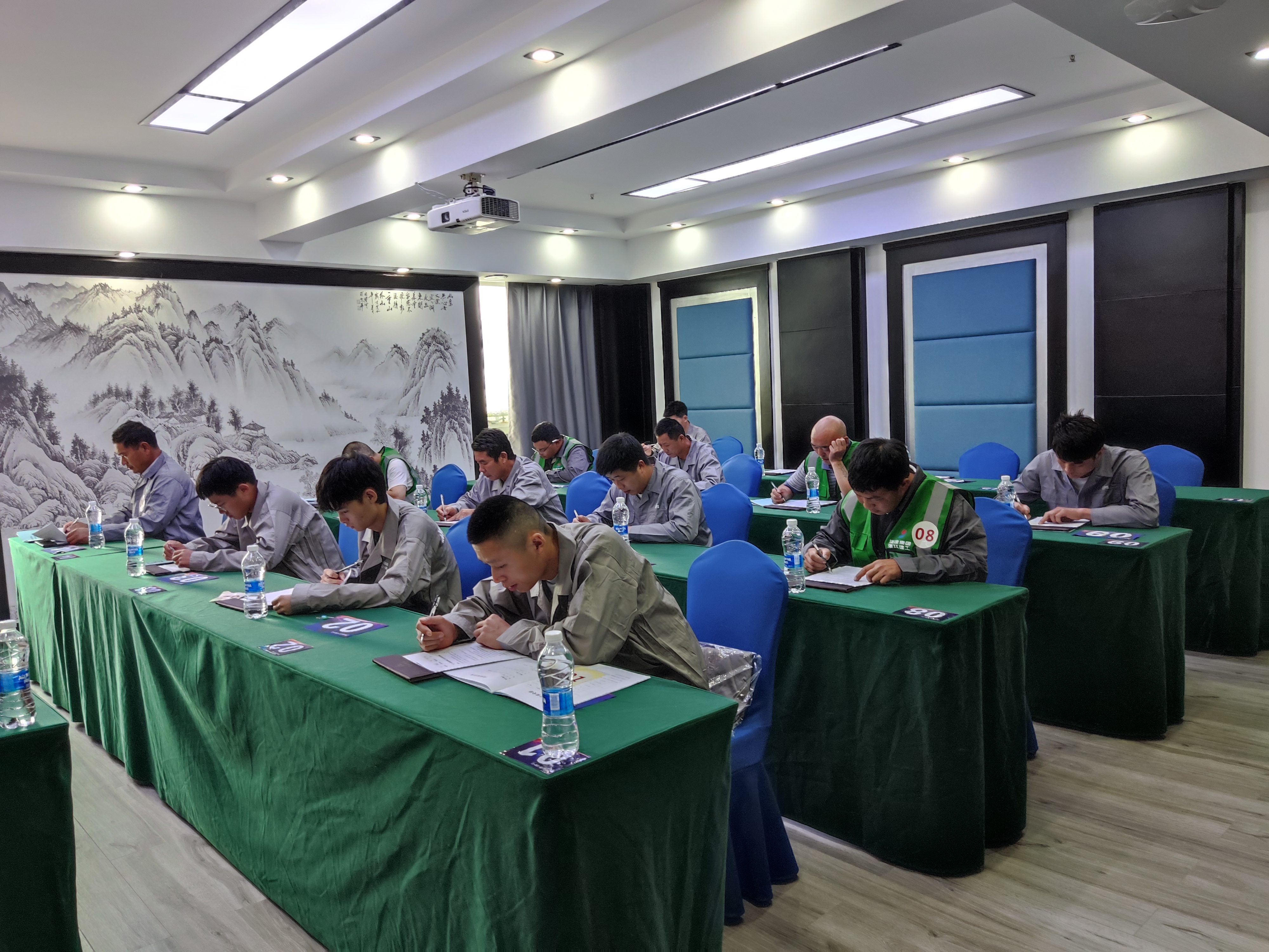 理論考試3.jpg