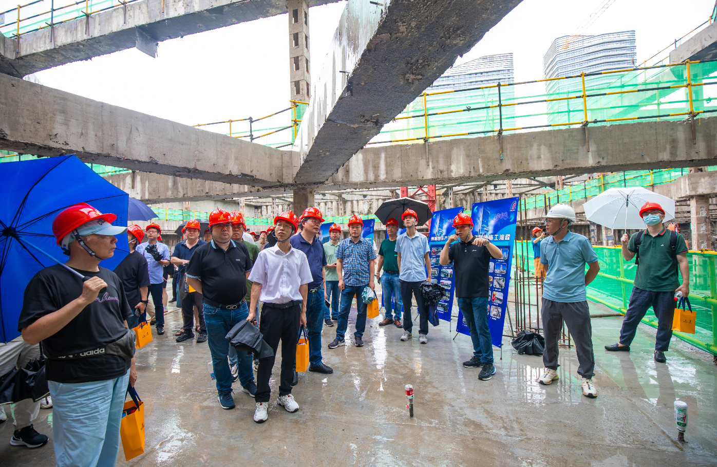 浙江一建，浙江一建15號地塊項目部成功承辦“預制-現(xiàn)澆咬合地連墻技術(shù)”現(xiàn)場觀摩交流會.png